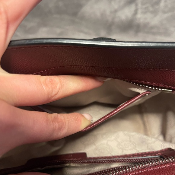 Michael Kors color blocked Selma top handle bag with long crossbody strap - Picture 7 of 14